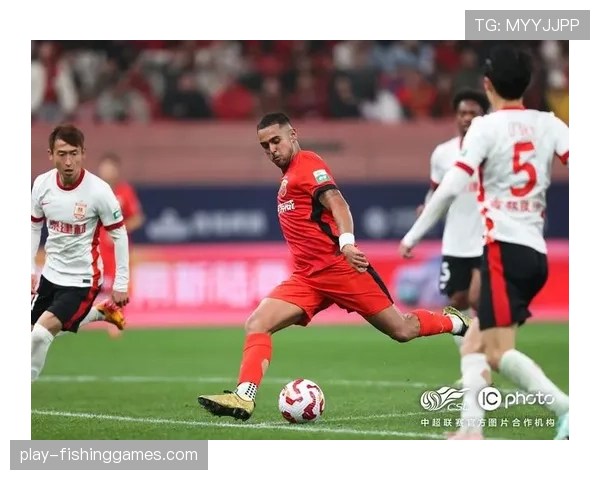 四月联赛数据显示,比赛最后15分钟的定位球进球数显著增加 四月联赛数据显示,比赛最后15分钟的定位球进球数显著增加